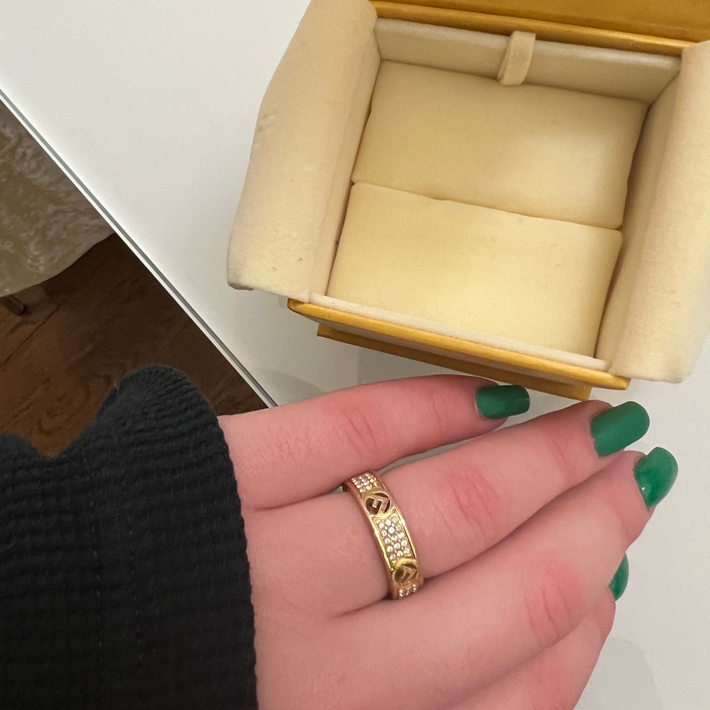 Fendi ring